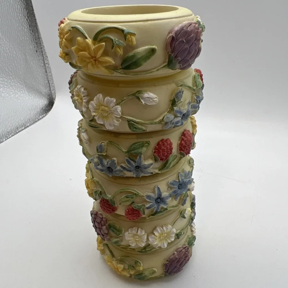 Vintage 1980s Resin Napkin Rings Set of 6–Botanical Floral, Berries & Artichoke